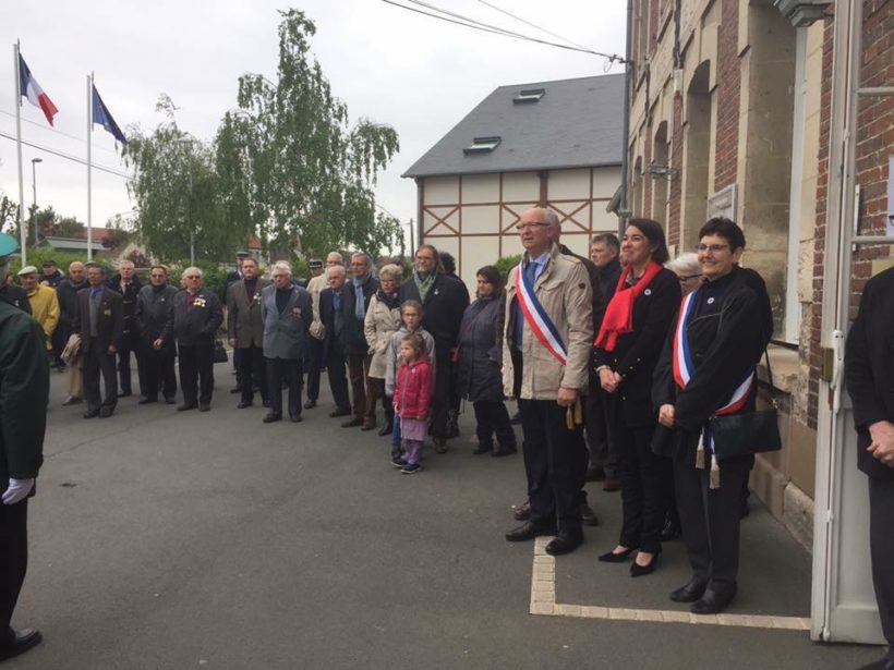 Aux commémorations du 8 mai à La Croix Saint Ouen
