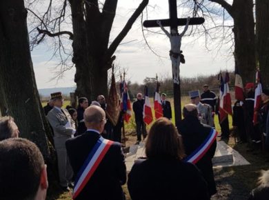 Hommage aux soldats tombés il y a cent ans à Orvillers-Sorel